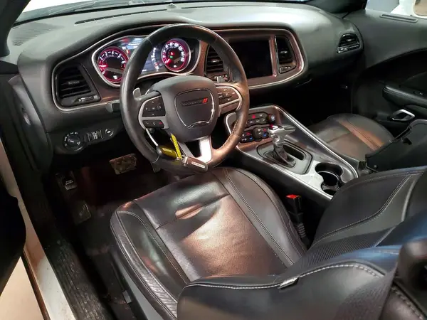 2C3CDZGG6HH556236 2017 DODGE CHALLENGER - Image 8