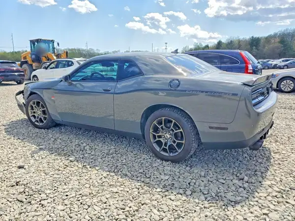 2C3CDZGG6HH558133 2017 DODGE CHALLENGER - Image 2