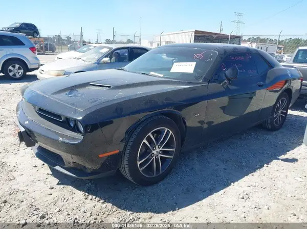 2C3CDZGG6JH229972 2018 DODGE CHALLENGER - Image 2