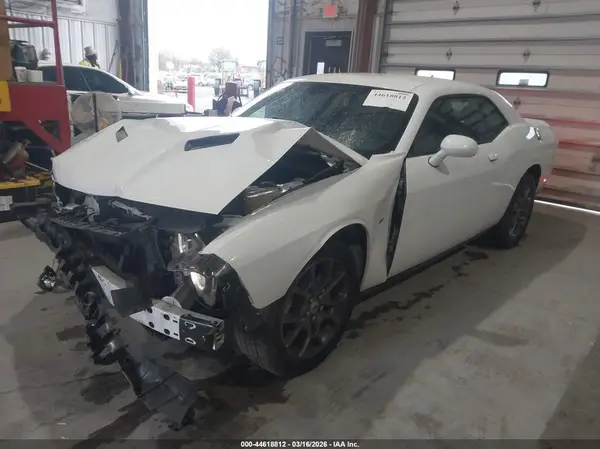 2C3CDZGG6JH256735 2018 DODGE CHALLENGER - Image 2