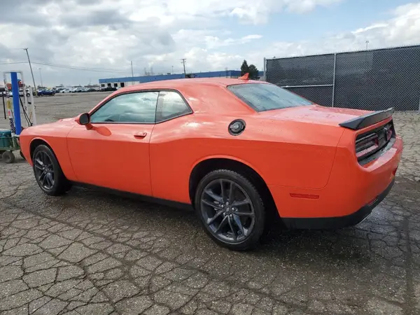2C3CDZGG6PH579028 2023 DODGE CHALLENGER - Image 2