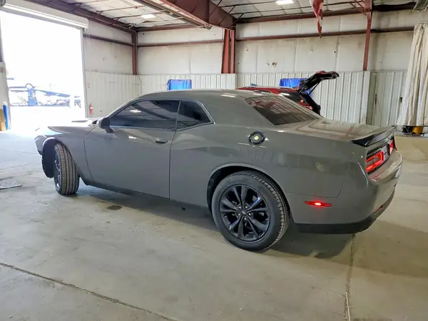 2C3CDZGG6PH606552 2023 DODGE CHALLENGER - Image 2