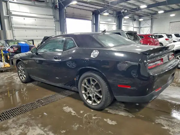 2C3CDZGG7HH589391 2017 DODGE CHALLENGER - Image 2