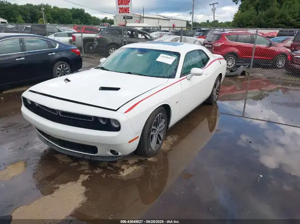 2C3CDZGG7JH288741 2018 DODGE CHALLENGER - Image 2
