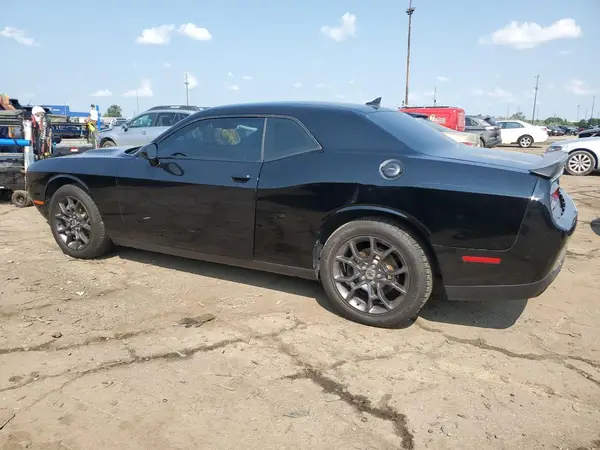 2C3CDZGG7JH289064 2018 DODGE CHALLENGER - Image 2