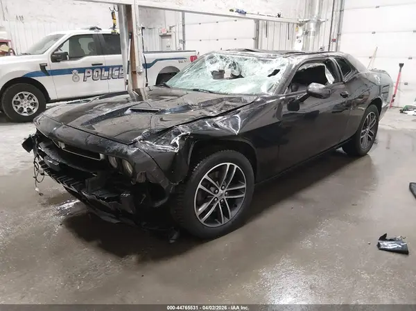 2C3CDZGG7KH677882 2019 DODGE CHALLENGER - Image 2