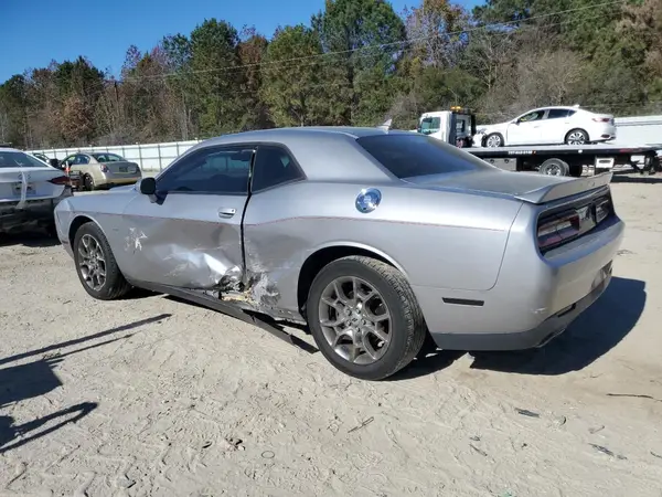 2C3CDZGG8HH655690 2017 DODGE CHALLENGER - Image 2