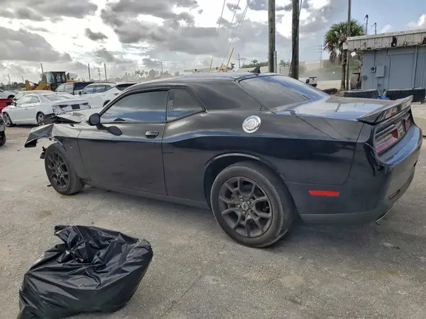 2C3CDZGG8JH184338 2018 DODGE CHALLENGER - Image 2
