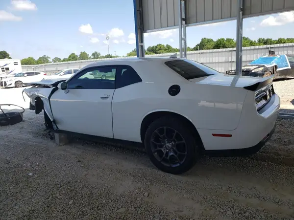 2C3CDZGG8JH235241 2018 DODGE CHALLENGER - Image 2