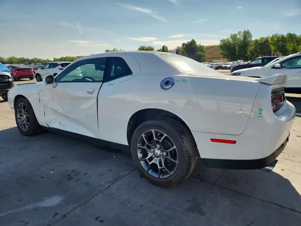2C3CDZGG8JH257420 2018 DODGE CHALLENGER - Image 2