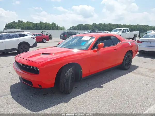2C3CDZGG8JH288716 2018 DODGE CHALLENGER - Image 2