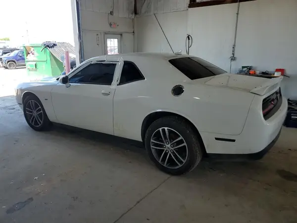 2C3CDZGG8JH311847 2018 DODGE CHALLENGER - Image 2