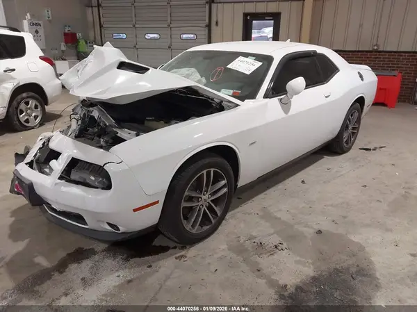 2C3CDZGG8JH318409 2018 DODGE CHALLENGER - Image 2