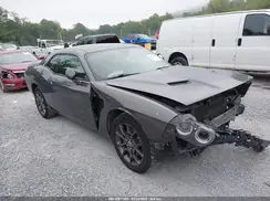 2C3CDZGG8JH322928 2018 DODGE CHALLENGER