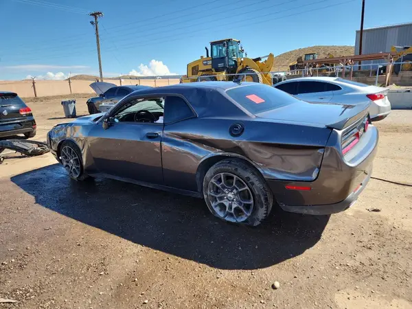 2C3CDZGG8JH322931 2018 DODGE CHALLENGER - Image 2