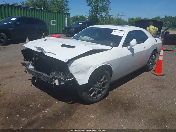 2C3CDZGG8JH322976 2018 DODGE CHALLENGER - Image 2