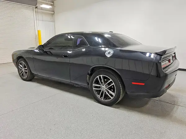 2C3CDZGG8KH607310 2019 DODGE CHALLENGER - Image 2