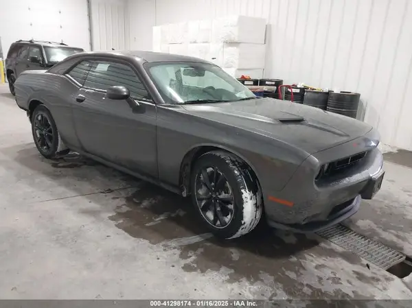 2C3CDZGG8NH127689 2022 DODGE CHALLENGER - Image 1