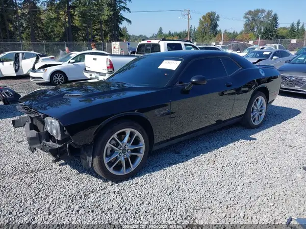 2C3CDZGG8PH522099 2023 DODGE CHALLENGER - Image 2