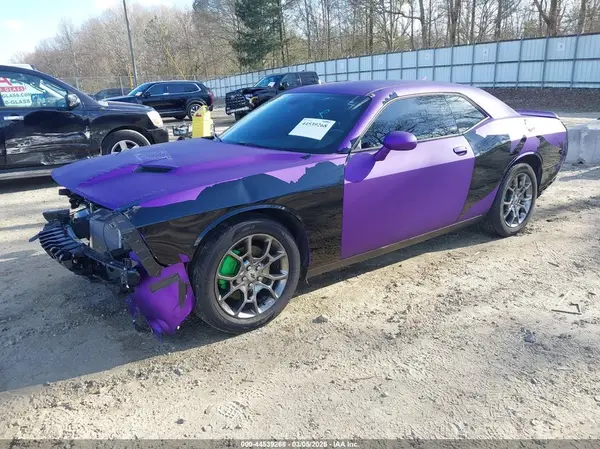 2C3CDZGG9HH556229 2017 DODGE CHALLENGER - Image 2