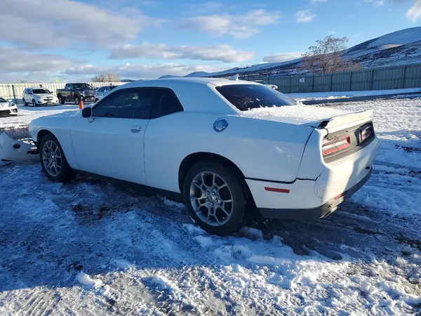 2C3CDZGG9HH580949 2017 DODGE CHALLENGER - Image 2