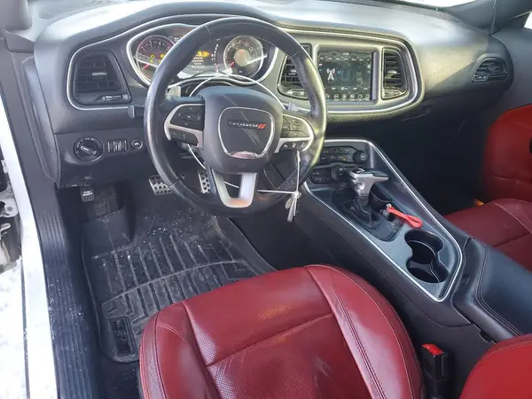 2C3CDZGG9HH580949 2017 DODGE CHALLENGER - Image 8