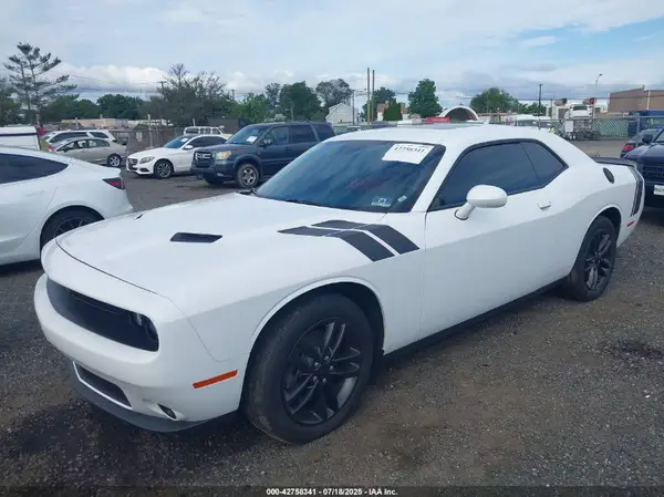 2C3CDZGG9JH155575 2018 DODGE CHALLENGER - Image 2