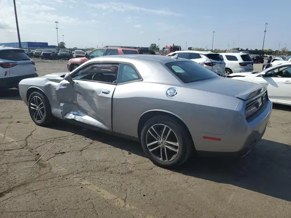 2C3CDZGG9JH205391 2018 DODGE CHALLENGER - Image 2