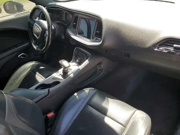 2C3CDZGG9JH205584 2018 DODGE CHALLENGER - Image 8