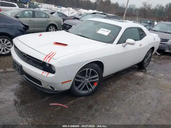 2C3CDZGG9JH211739 2018 DODGE CHALLENGER - Image 2