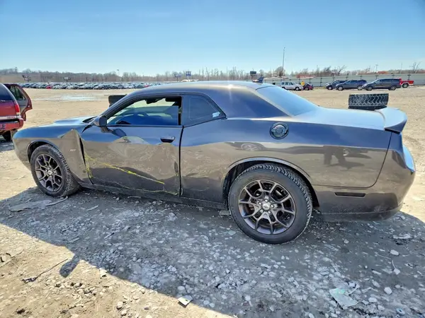 2C3CDZGG9JH220215 2018 DODGE CHALLENGER - Image 2