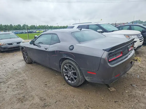 2C3CDZGG9JH235068 2018 DODGE CHALLENGER - Image 2