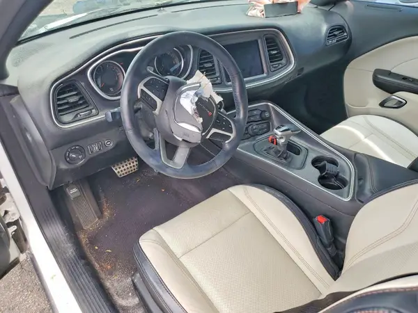 2C3CDZGG9JH255725 2018 DODGE CHALLENGER - Image 8