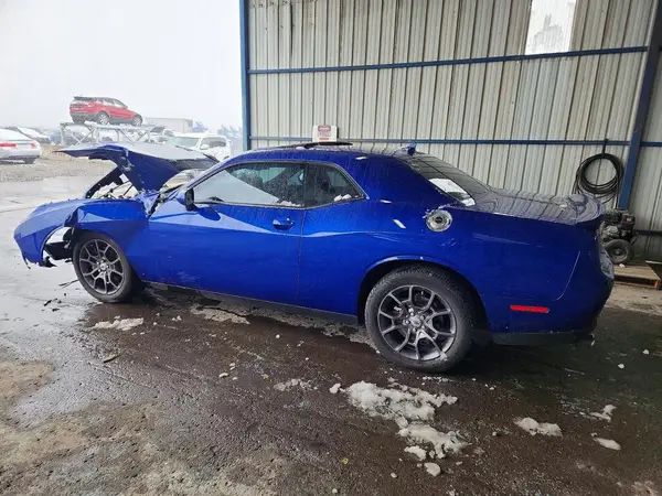 2C3CDZGG9JH257233 2018 DODGE CHALLENGER - Image 2
