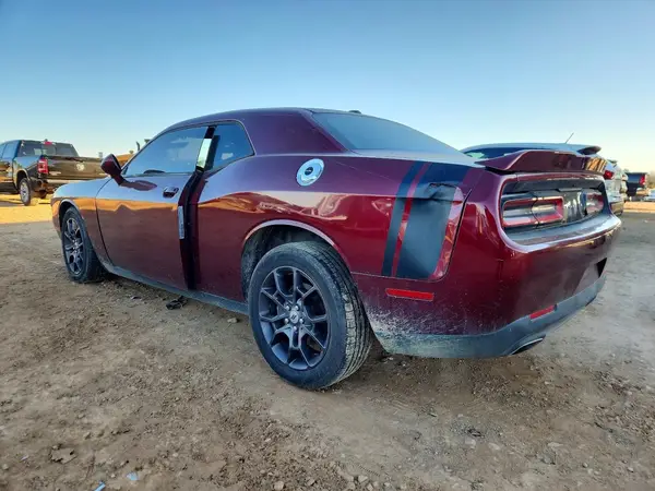 2C3CDZGG9KH594244 2019 DODGE CHALLENGER - Image 2