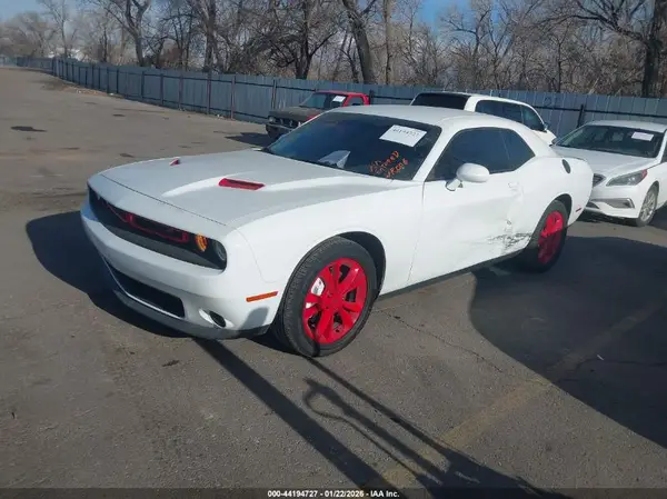 2C3CDZGG9LH226227 2020 DODGE CHALLENGER - Image 2