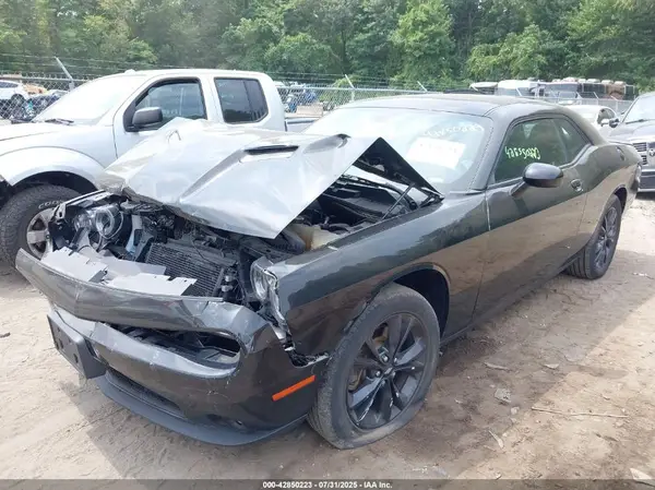 2C3CDZGG9MH510717 2021 DODGE CHALLENGER - Image 2