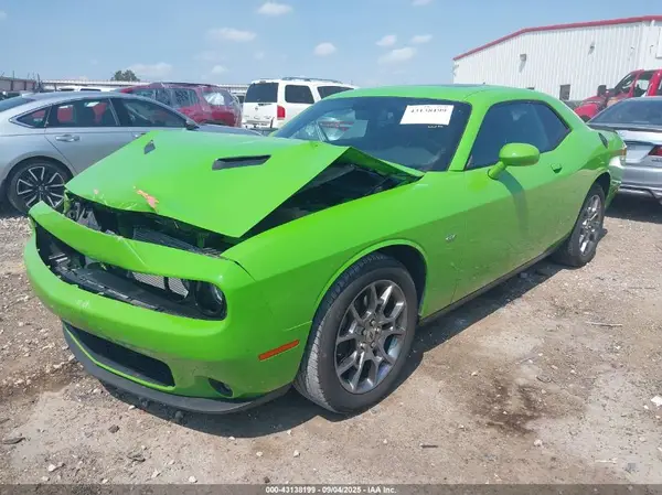 2C3CDZGGXHH574674 2017 DODGE CHALLENGER - Image 2