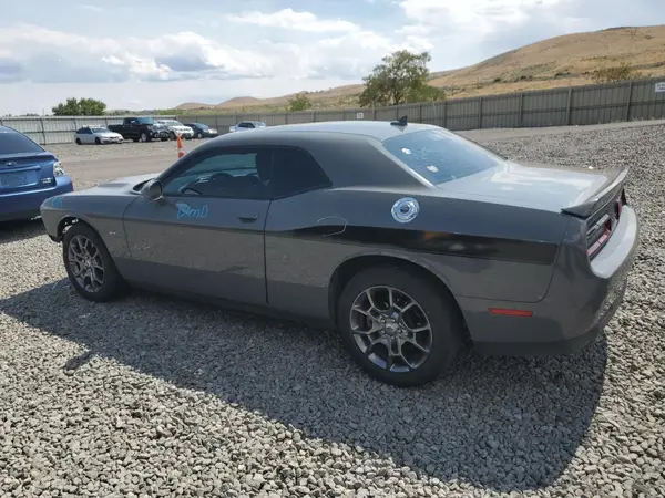 2C3CDZGGXHH615000 2017 DODGE CHALLENGER - Image 2