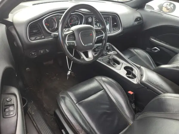 2C3CDZGGXHH615031 2017 DODGE CHALLENGER - Image 8