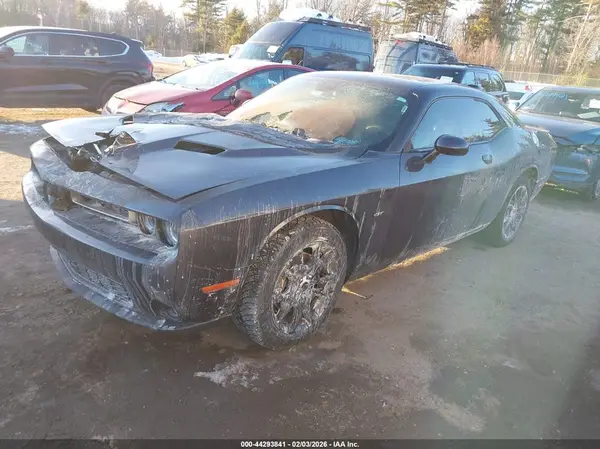 2C3CDZGGXHH641399 2017 DODGE CHALLENGER - Image 2