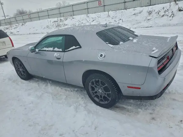 2C3CDZGGXJH162194 2018 DODGE CHALLENGER - Image 2