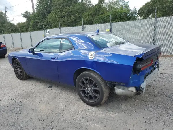 2C3CDZGGXJH184227 2018 DODGE CHALLENGER - Image 2
