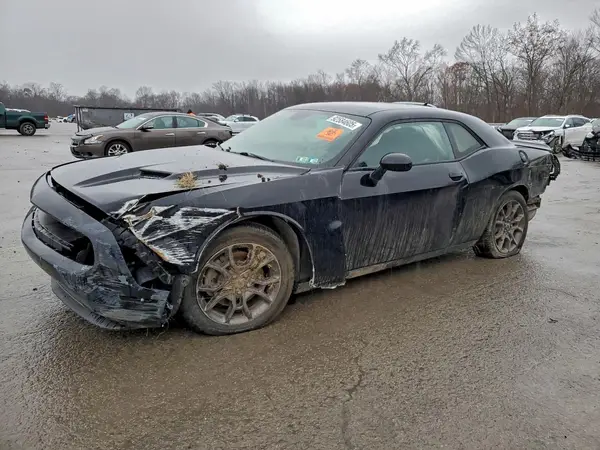 2C3CDZGGXJH255720 2018 DODGE CHALLENGER - Image 1