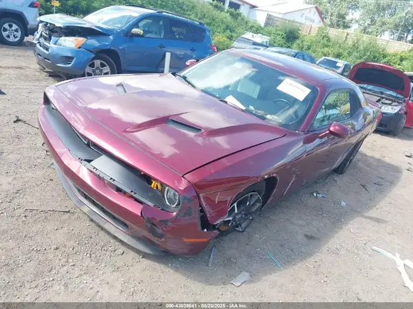 2C3CDZGGXJH302633 2018 DODGE CHALLENGER - Image 2
