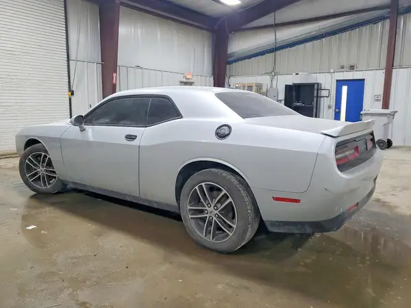 2C3CDZGGXKH665922 2019 DODGE CHALLENGER - Image 2