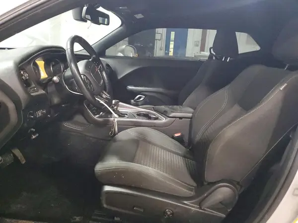 2C3CDZGGXKH665922 2019 DODGE CHALLENGER - Image 8