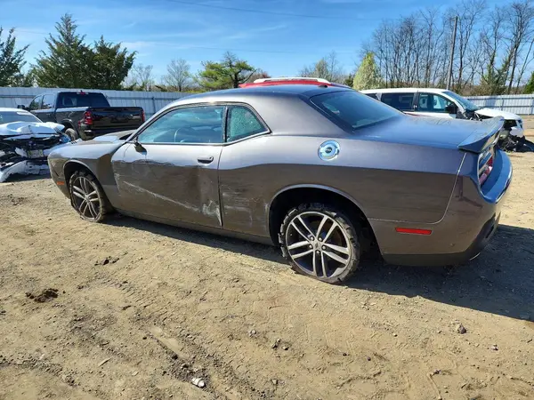 2C3CDZGGXKH709076 2019 DODGE CHALLENGER - Image 2