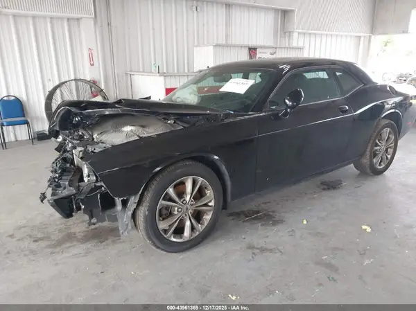2C3CDZGGXLH227838 2020 DODGE CHALLENGER - Image 2