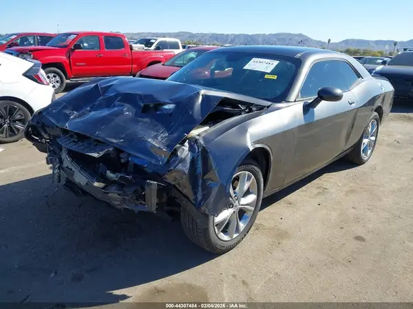 2C3CDZGGXPH642308 2023 DODGE CHALLENGER - Image 2